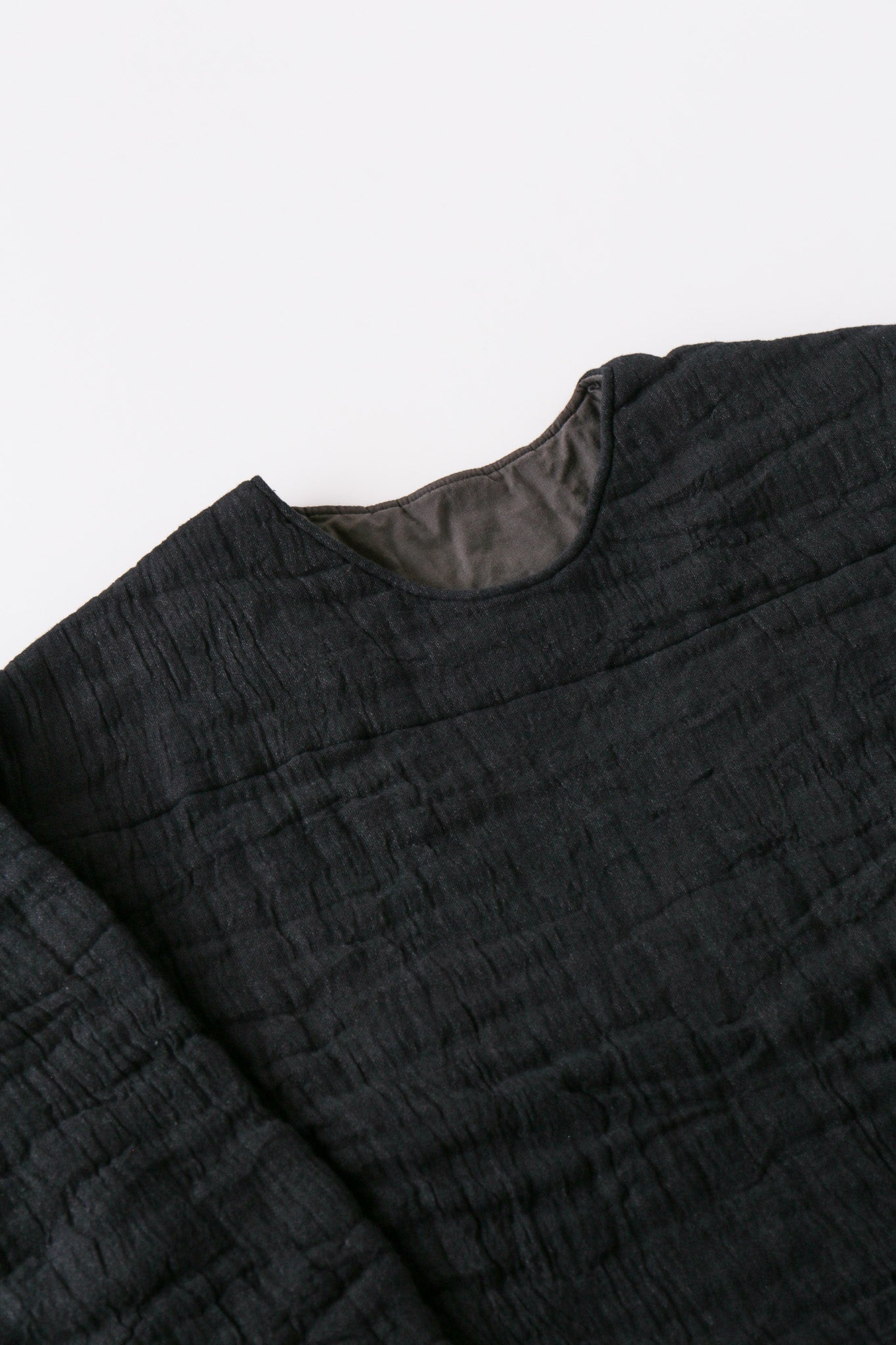 6重ガーゼ プルオーバー 黒