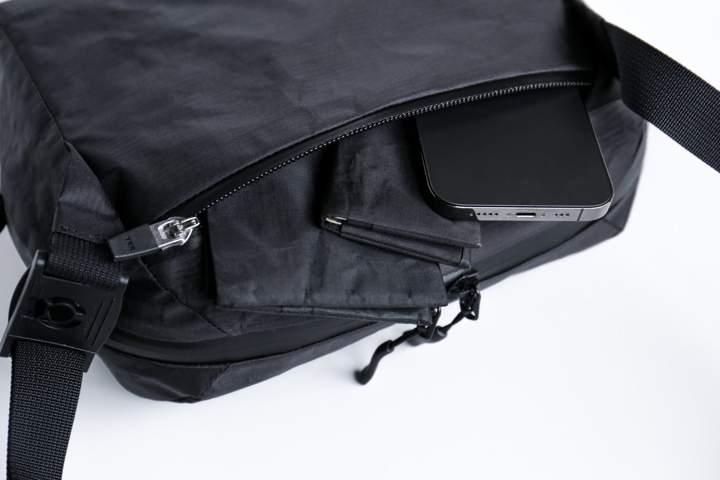 Shoulder Bag V3 (M Size)