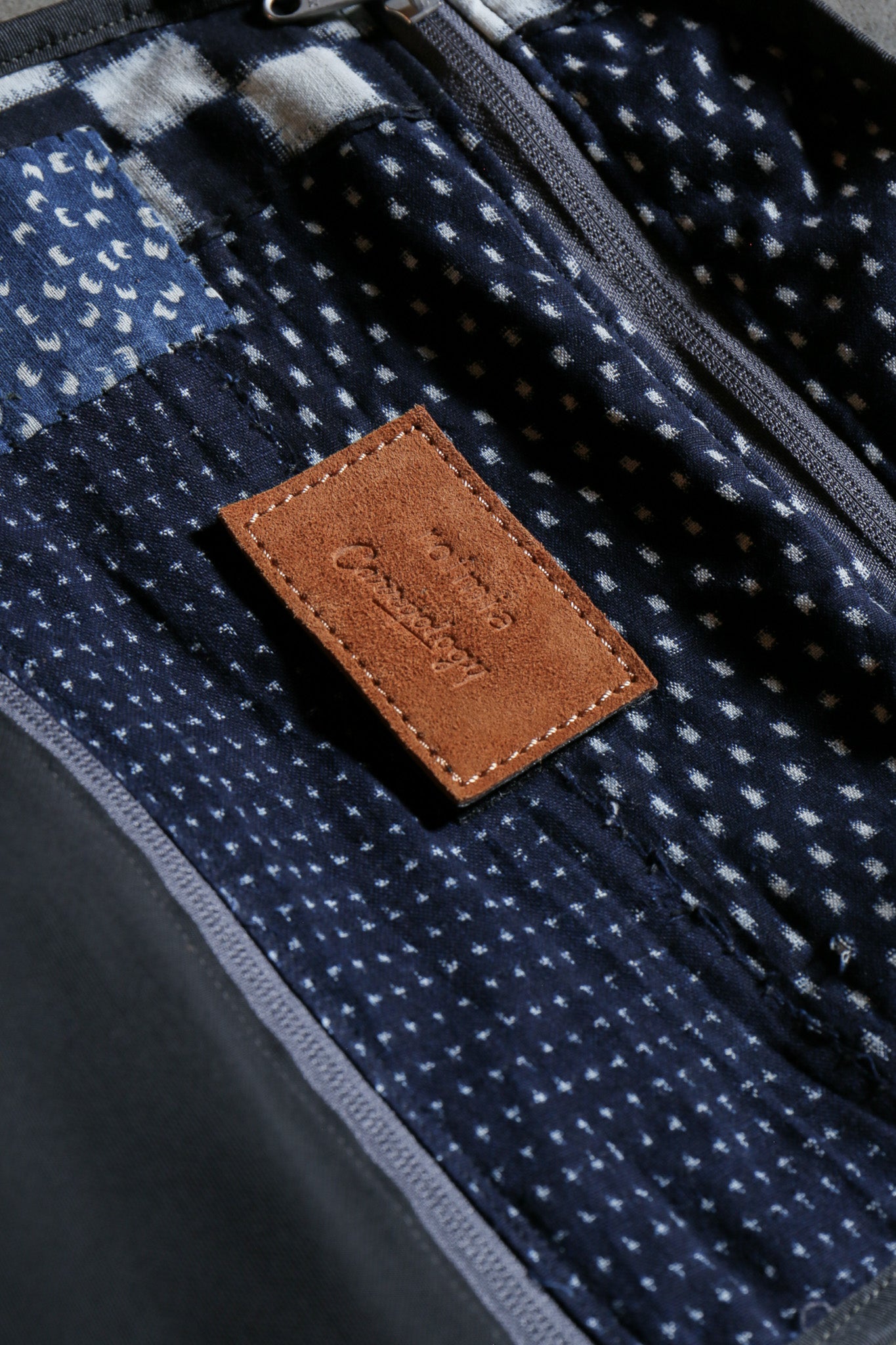 rofmia × Carryology Daypack V2 L #Navy