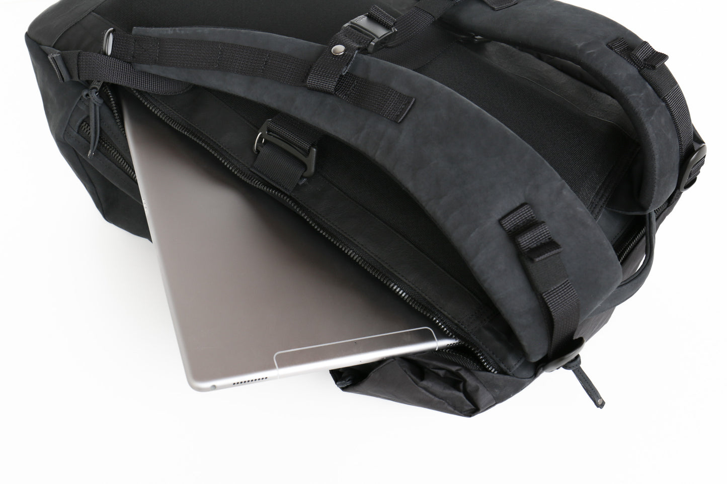 Backpack V2 Nubuck Dyneema Leather Limited Edition