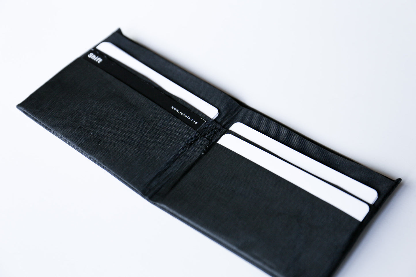Wallet (¥, €)