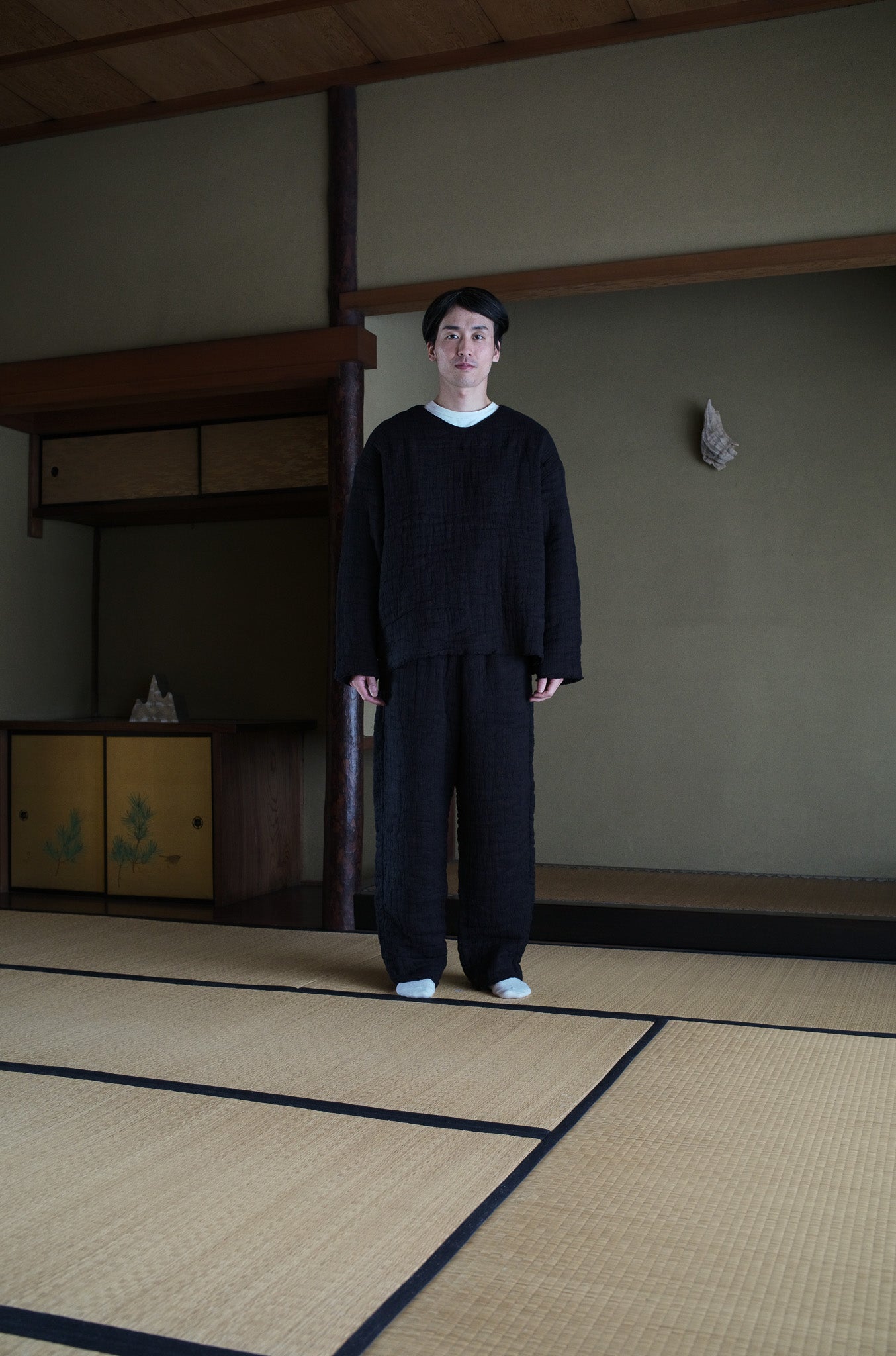 6重ガーゼ　プルオーバー　黒